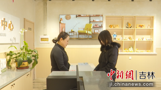 �οͷ���(w��)�������ڽӴ��ο��������hί������/���D