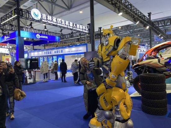 ���(gu��)�����c�����b��ġ����S�䡱��Ӱ������ �z