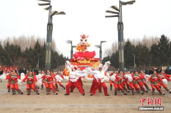 2��10�������ڼ����L�����ݖ|���������w�� �z